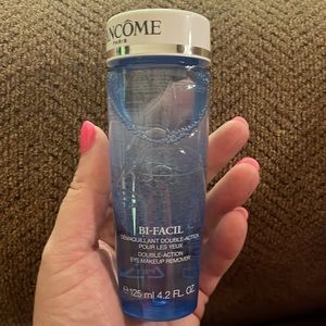 Brand new Bi-Facil double action eye makeup remover